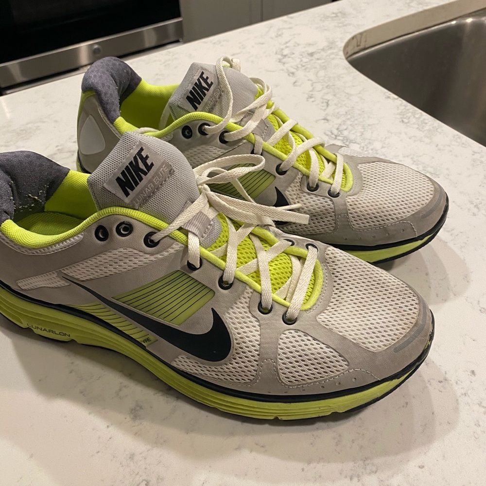 Men’s Nike Shoes size 10.5